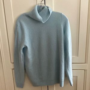 Bloomingdale’s light blue cashmere sweater.EUC